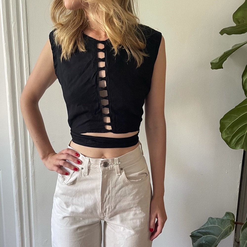 Vintage Reversible Black Wrap Crop Top - Picture 8 of 11